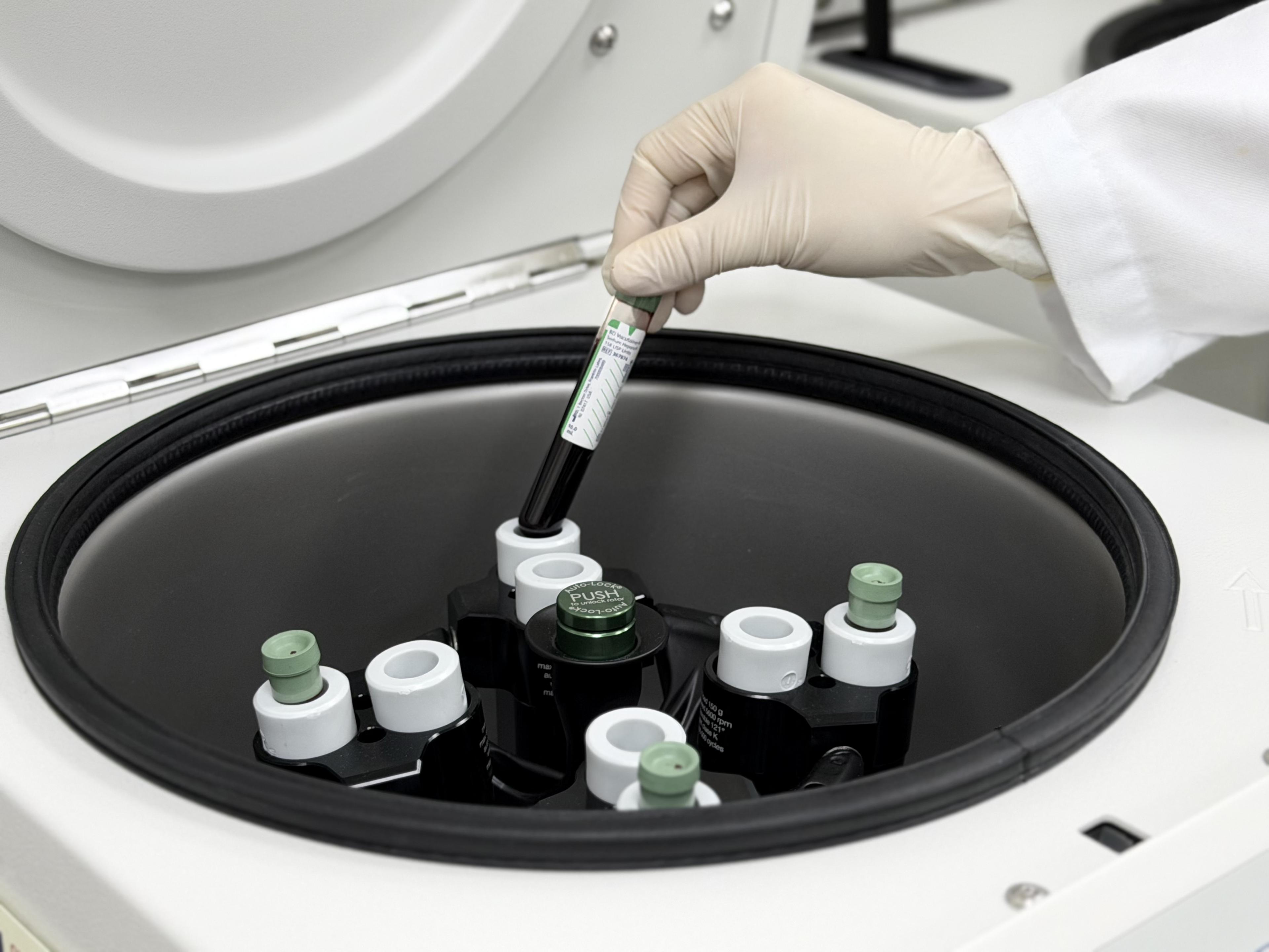 Analytical instruments and sample handling